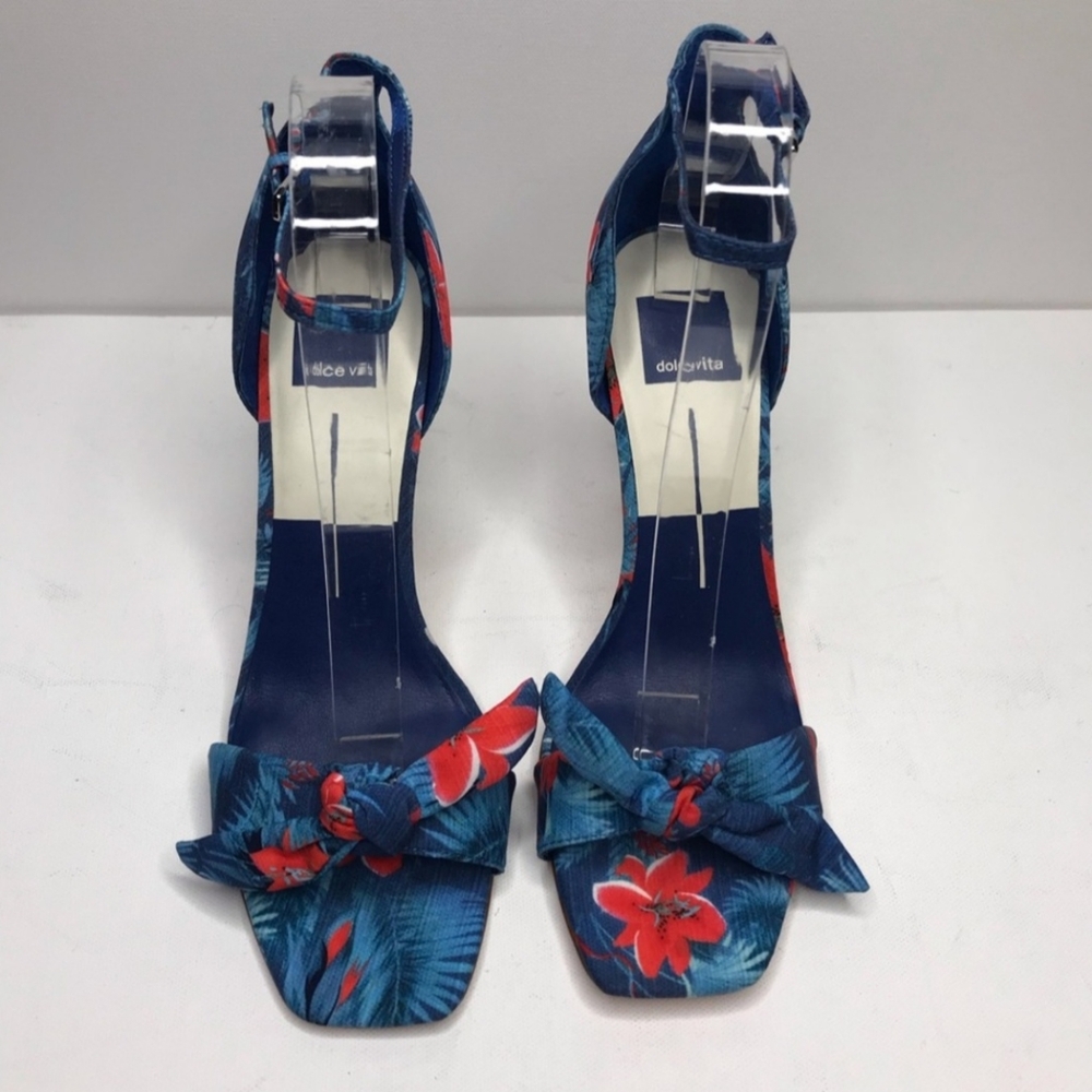 Dolce Vita Women's Navy and Red Floral Heels